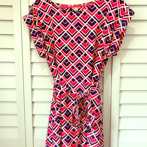 Casual dress - Picture 1 of 2